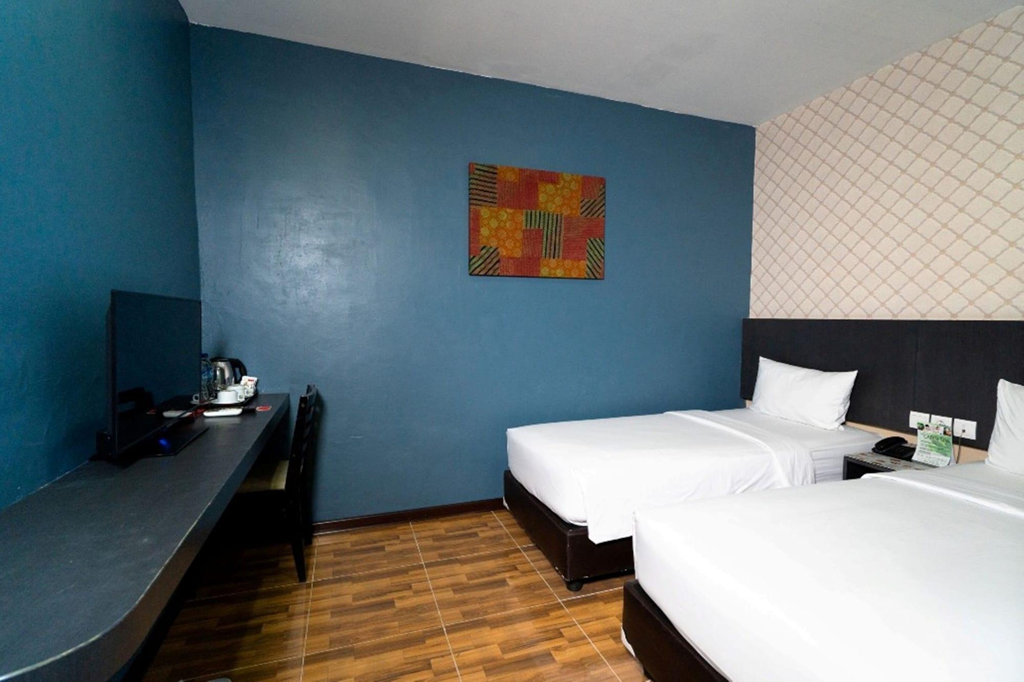 Crew Express Hotel Lubukpakam Dış mekan fotoğraf