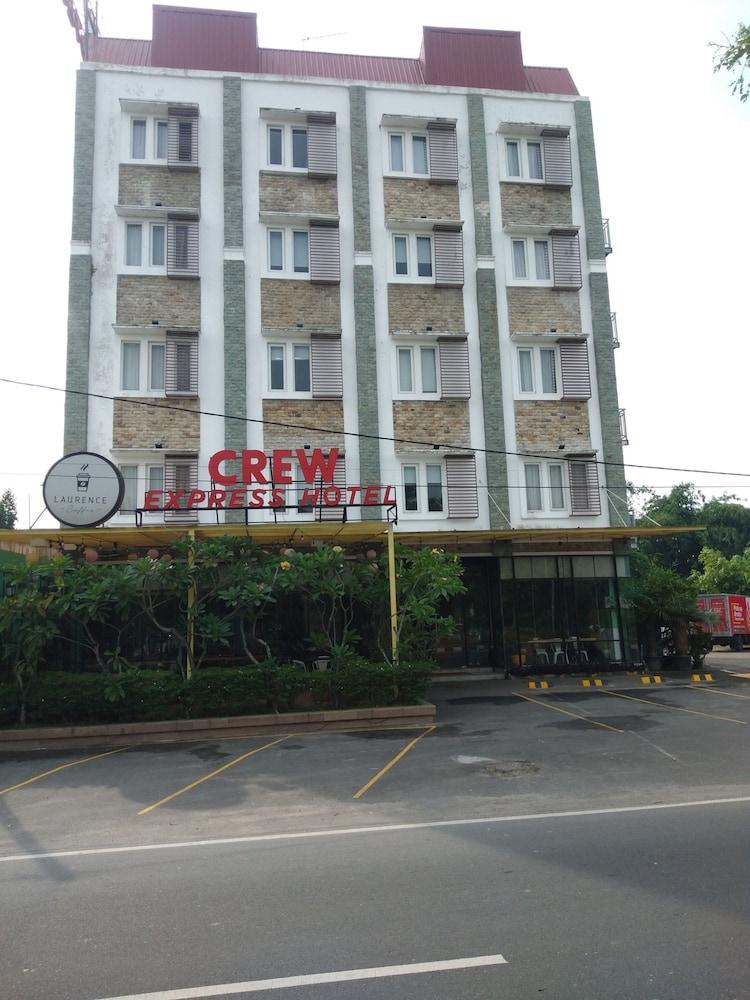 Crew Express Hotel Lubukpakam Dış mekan fotoğraf
