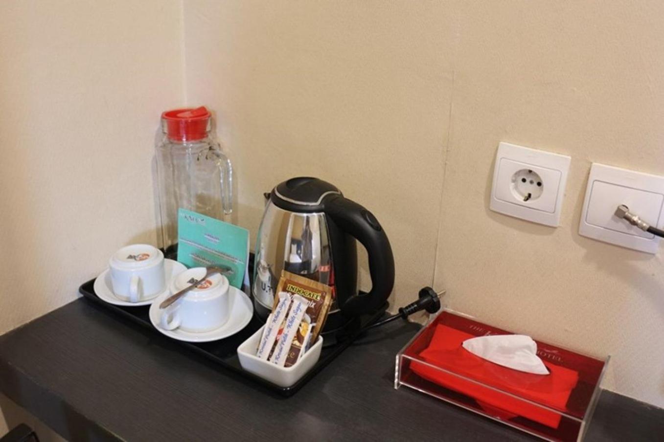 Crew Express Hotel Lubukpakam Dış mekan fotoğraf